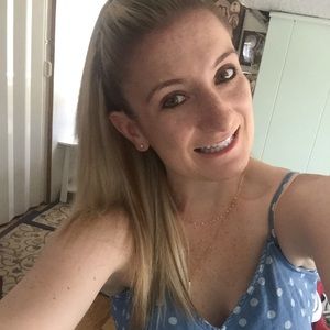 Meet your Posher, Erika